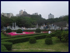 Manhattan skyline, complete with the old WTC still standing, New York, and the Jesus Statue in Rio, Windows of the World.